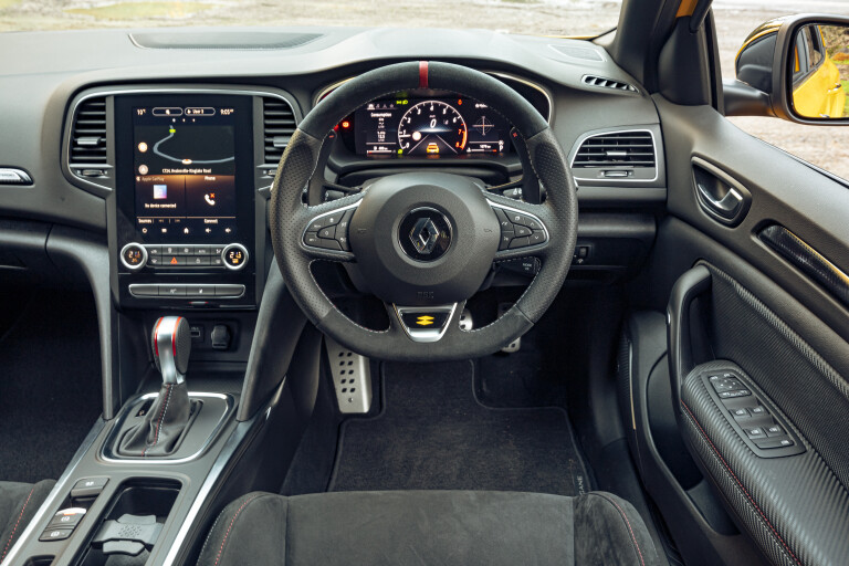 Motor Reviews 2021 Renault Megane RS 300 Trophy EDC Interior 5