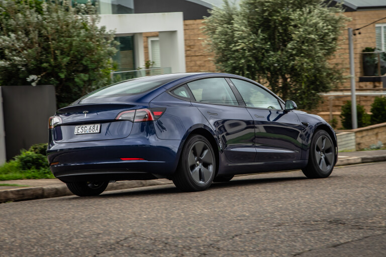 Wheels Reviews 2022 Tesla Model 3 Deep Blue Metallic Australia Dynamic Rear 1 S Rawlings