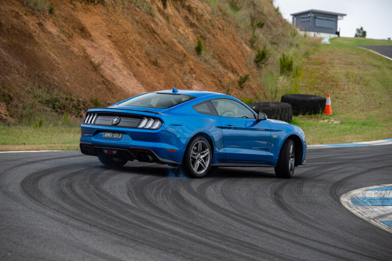 21 2021 Ford Mustang GT Carbonized Grey Vs Mustang High Performance 2 3 L Velocity Blue D 4 S 4134 235