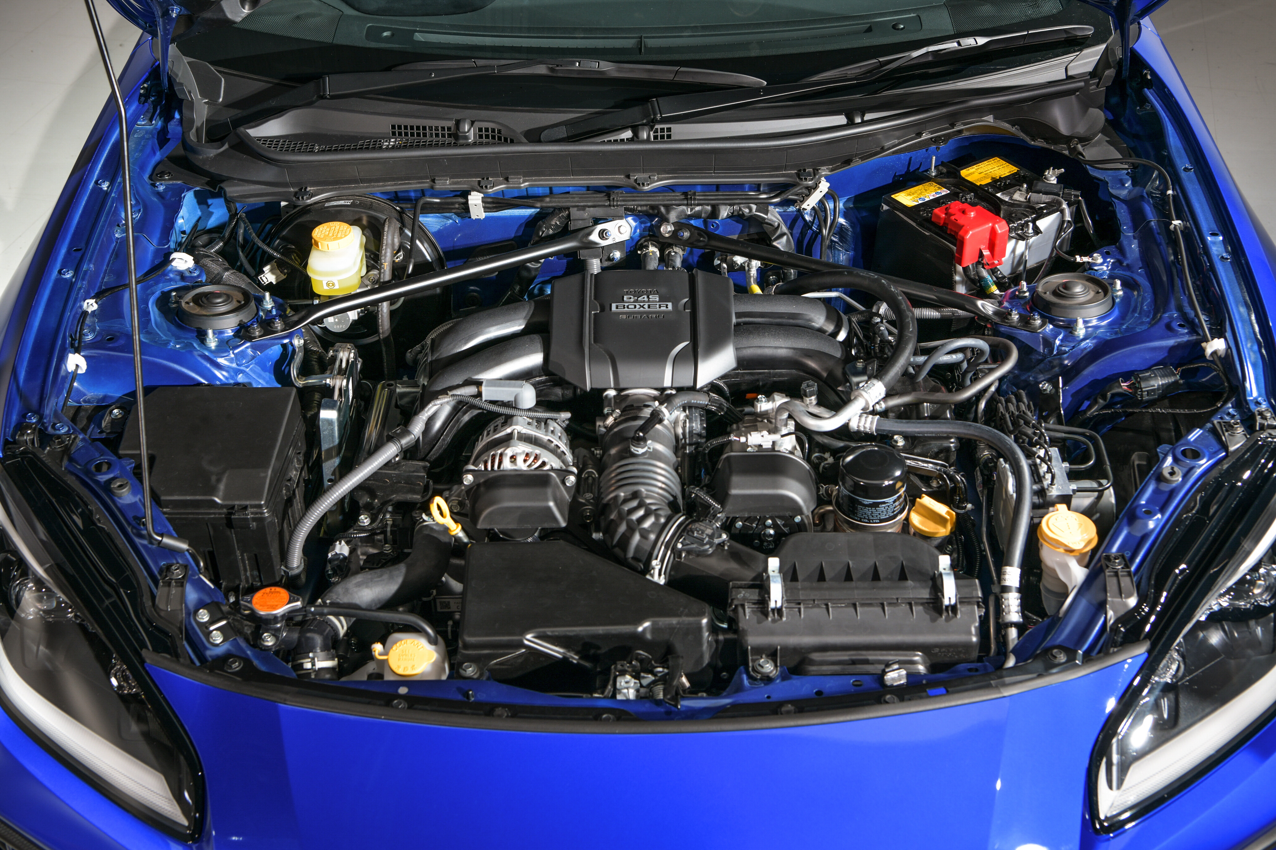 汽车新闻 MY 22 Subaru BRZ Preview Engine Bay Detail Studio