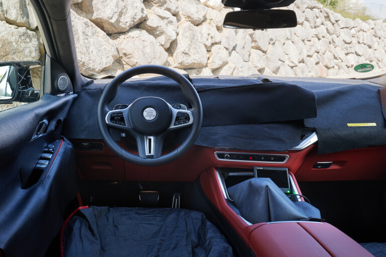 2023 BMW XM Predrive 12