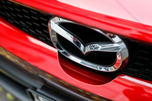 Wheels Reviews 2021 Mazda MX 30 Astina G 20 E Hybrid Front Grille