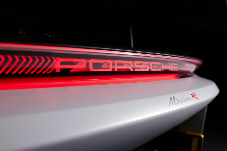 Porsche Mission R Motorsport Study 16