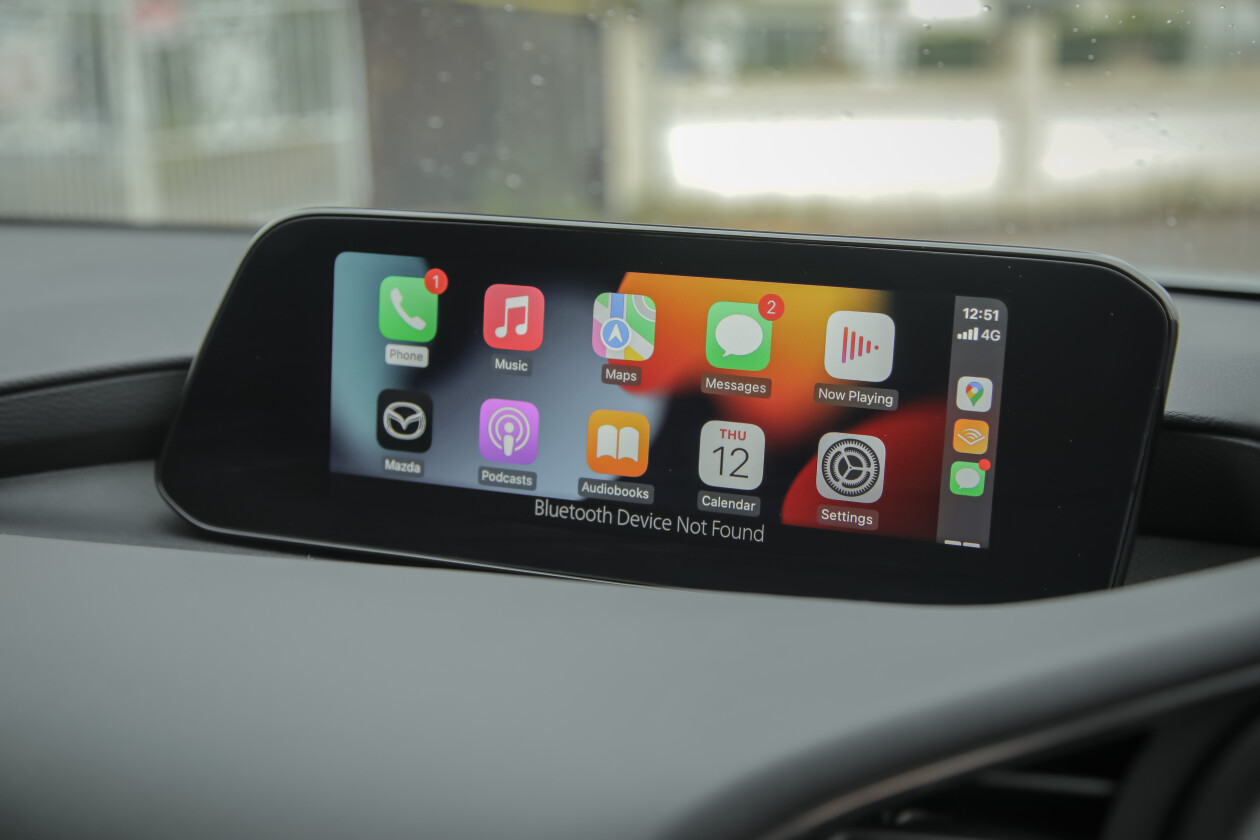 2022 Mazda 3 G25 Evolve SP Australia interior infotainment screen CarPlay menu SRawlings