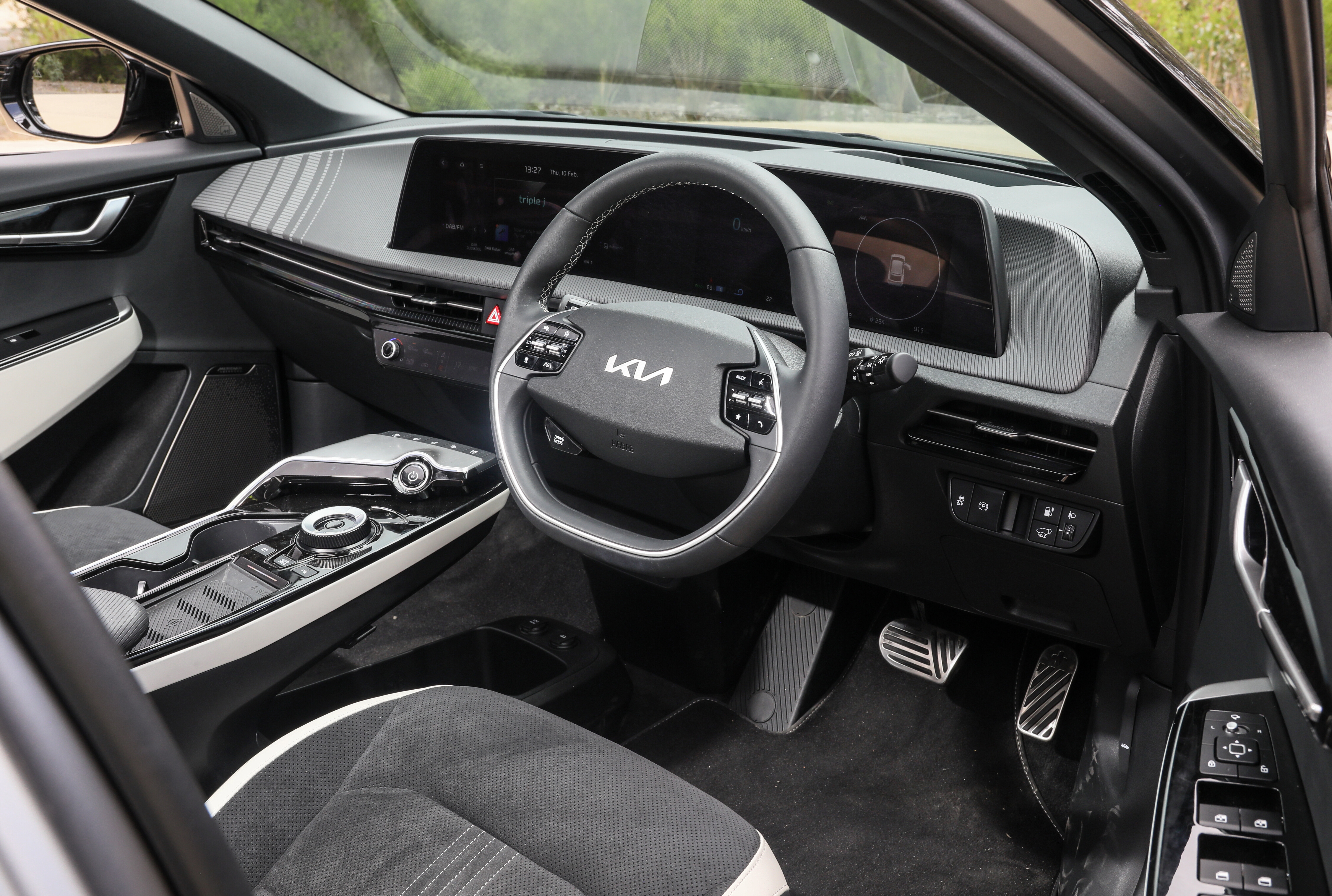 Wheels Reviews 2022 Kia EV 6 GT Line AWD Australia Interior Dashboard C Brunelli