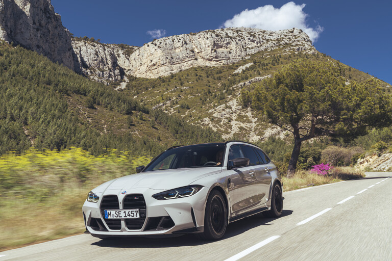 BMW M3 Touring revealed