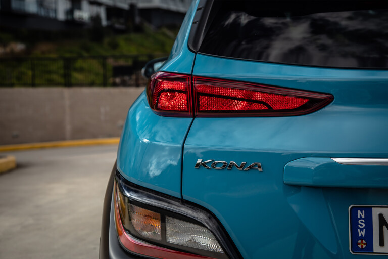 Which Car Car Reviews 2021 Hyundai Kona Elite Badge
