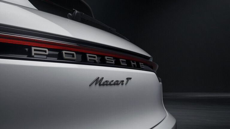 2022 Porsche Macan T 6