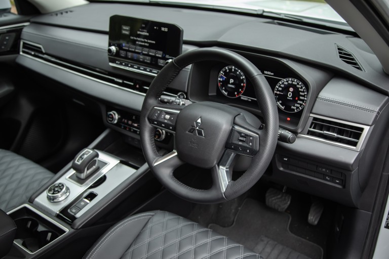 Wheels Reviews 2022 Mitsubishi Outlander Exceed White Australia Interior Driver Control Layout S Rawlings