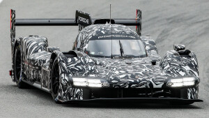 Porsche LM Dh With Front Lights