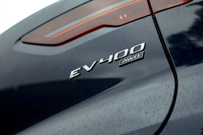 Motor Reviews 2021 Jaguar I Pace EV 400 S Rear Model Badge