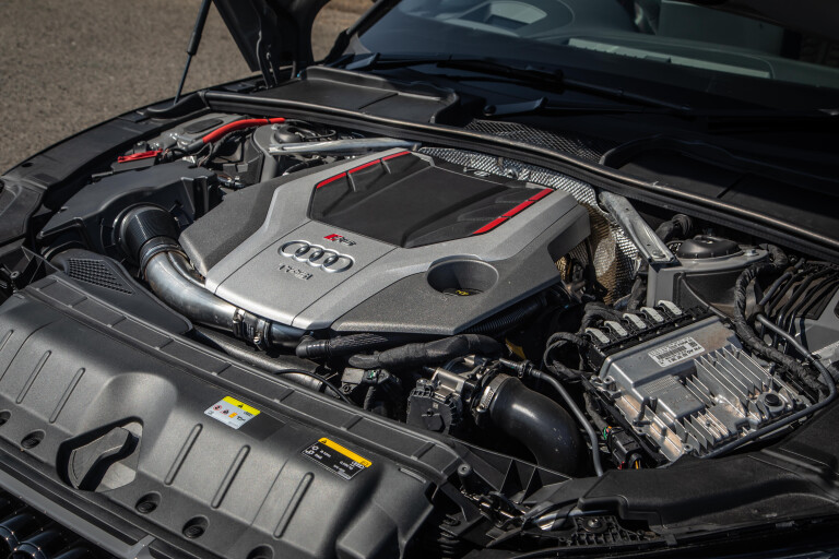 Wheels Reviews 2021 Audi RS 5 Sportback Nardo Grey Engine