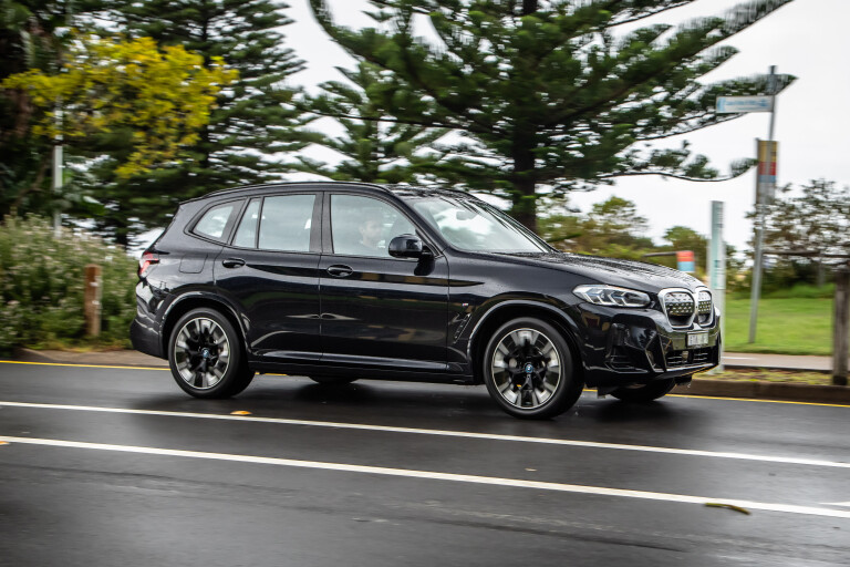 Wheels Reviews 2022 BMW I X 3 M Carbon Black Metallic Australia Dynamic Front 2 S Rawlings