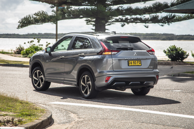 Wheels Reviews 2022 Mitsubishi Eclipse Cross Exceed PHEV Sterling Silver Australia Dynamic Rear 2 S Rawlings