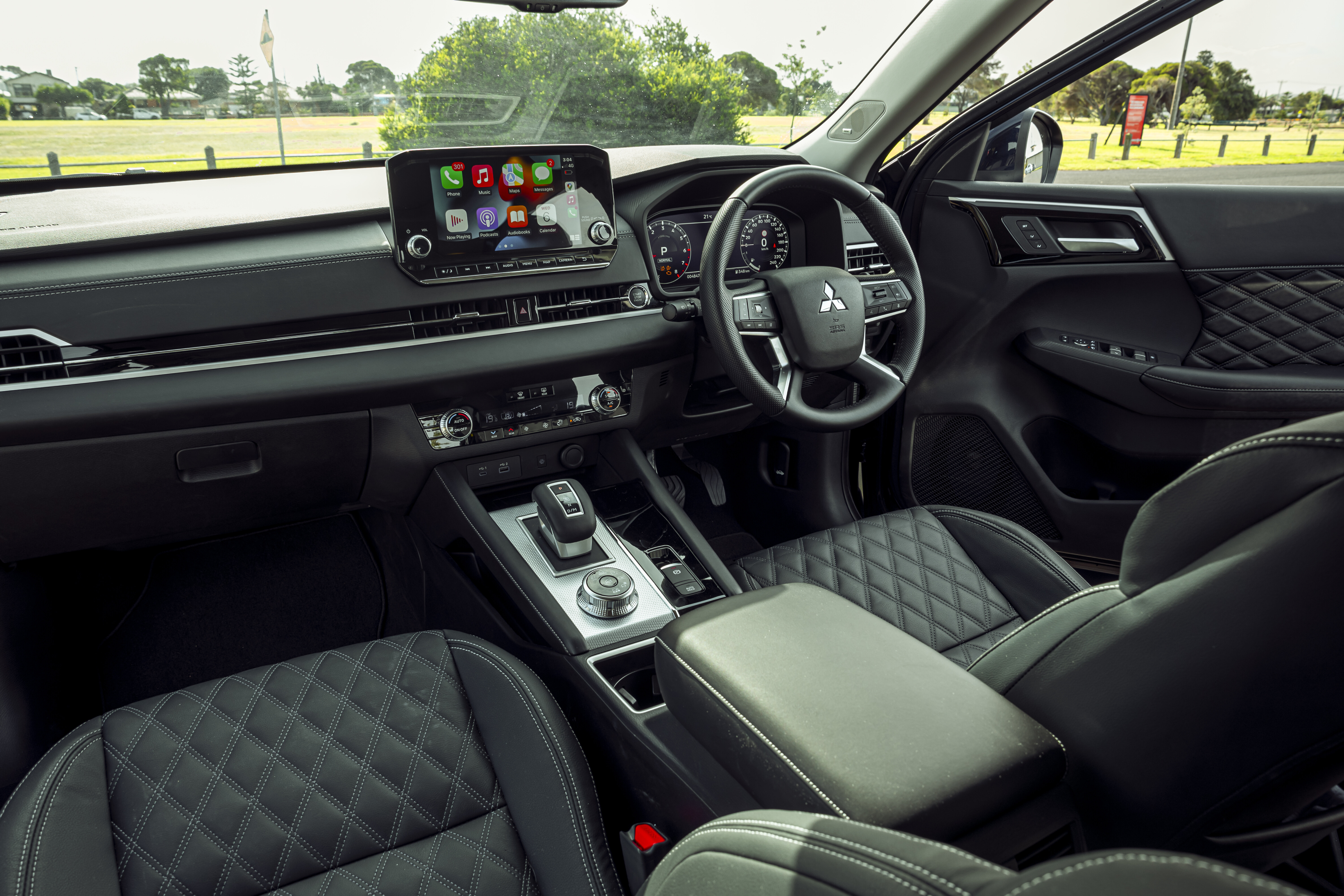 Wheels Reviews 2022 Mitsubishi Outlander Exceed AWD Australia Long Termer Interior Cabin 03 A Brook