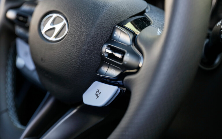 Wheels Reviews 2021 Hyundai I 30 N Hatchback Polar White Interior Steering Wheel Buttons