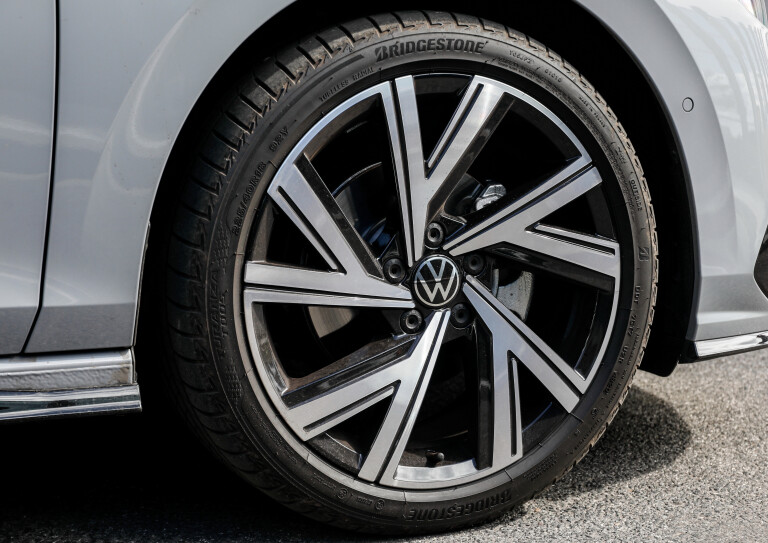 Wheels Reviews 2021 Volkswagen Golf R Line Moonstone Grey Premium Detail Wheel Australia Spec C Brunelli
