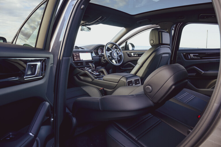 Wheels Reviews 2021 Porsche Cayenne Coupe E Hybrid Interior Cabin