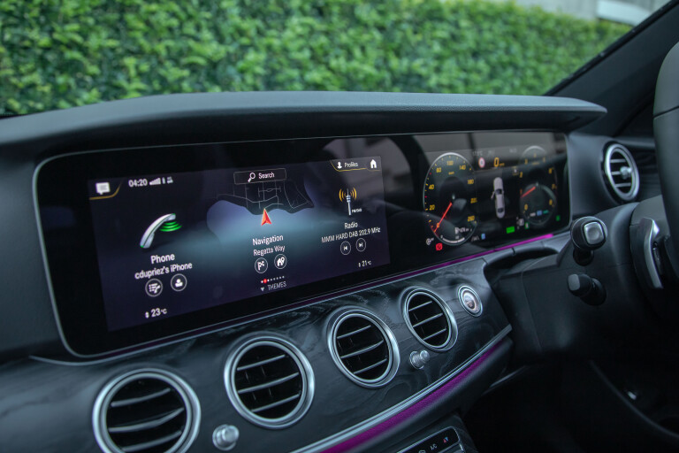 Which Car Car Reviews 2021 Mercedes Benz E 350 Infotainment Instrument Screen Panel