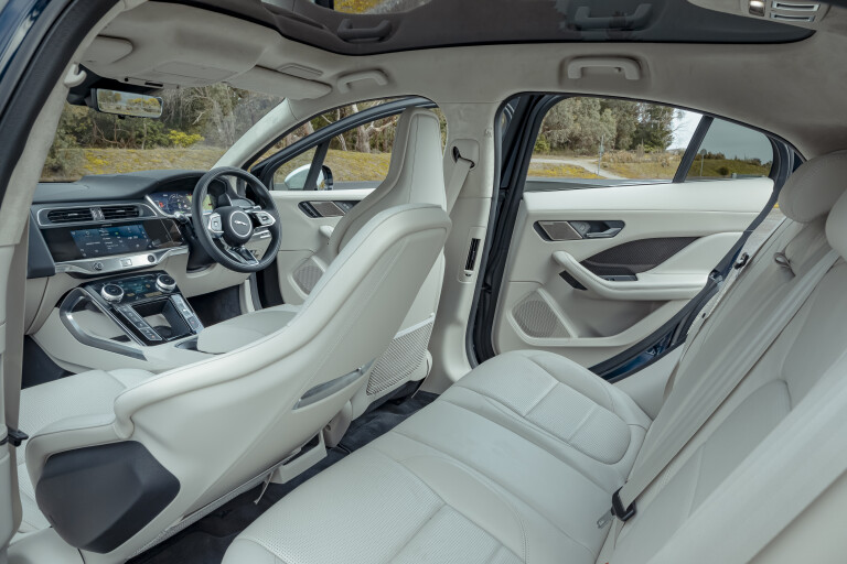 Motor Reviews 2021 Jaguar I Pace EV 400 S Interior