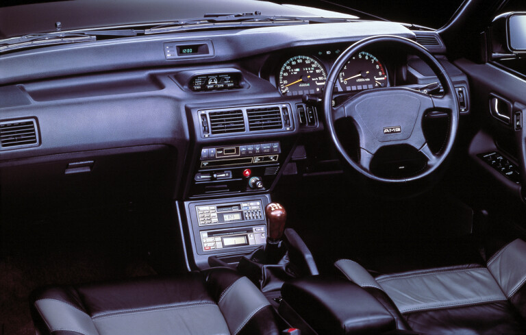 Motor Features Mitsubishi Galant Amg 3