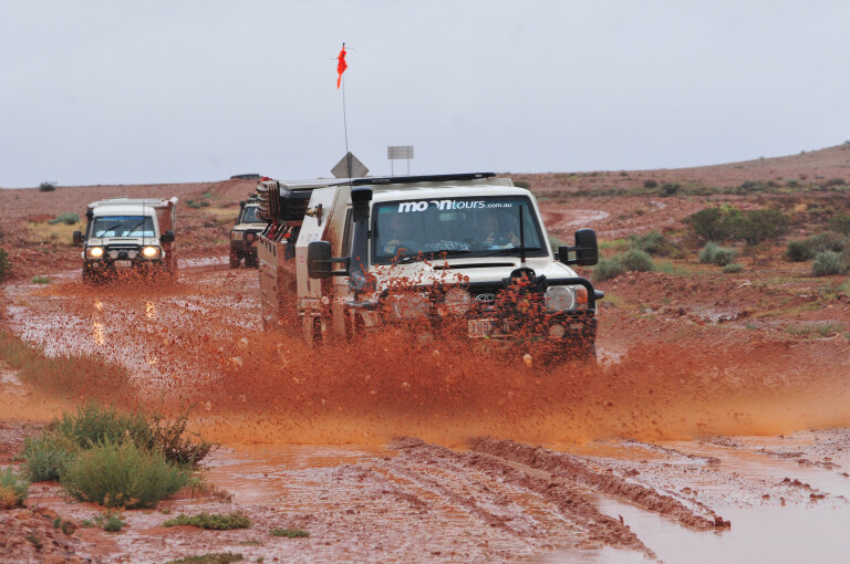 4 X 4 Australia Explore Wet Track Near Mt Dare