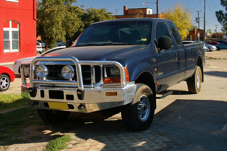 2004 Ford F 250 XLT 4 X 4 RN Extended Cab