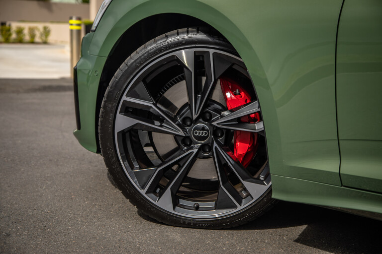 Wheels Reviews 2021 Audi S 5 Coupe District Green Metallic Detail Wheel Brakes