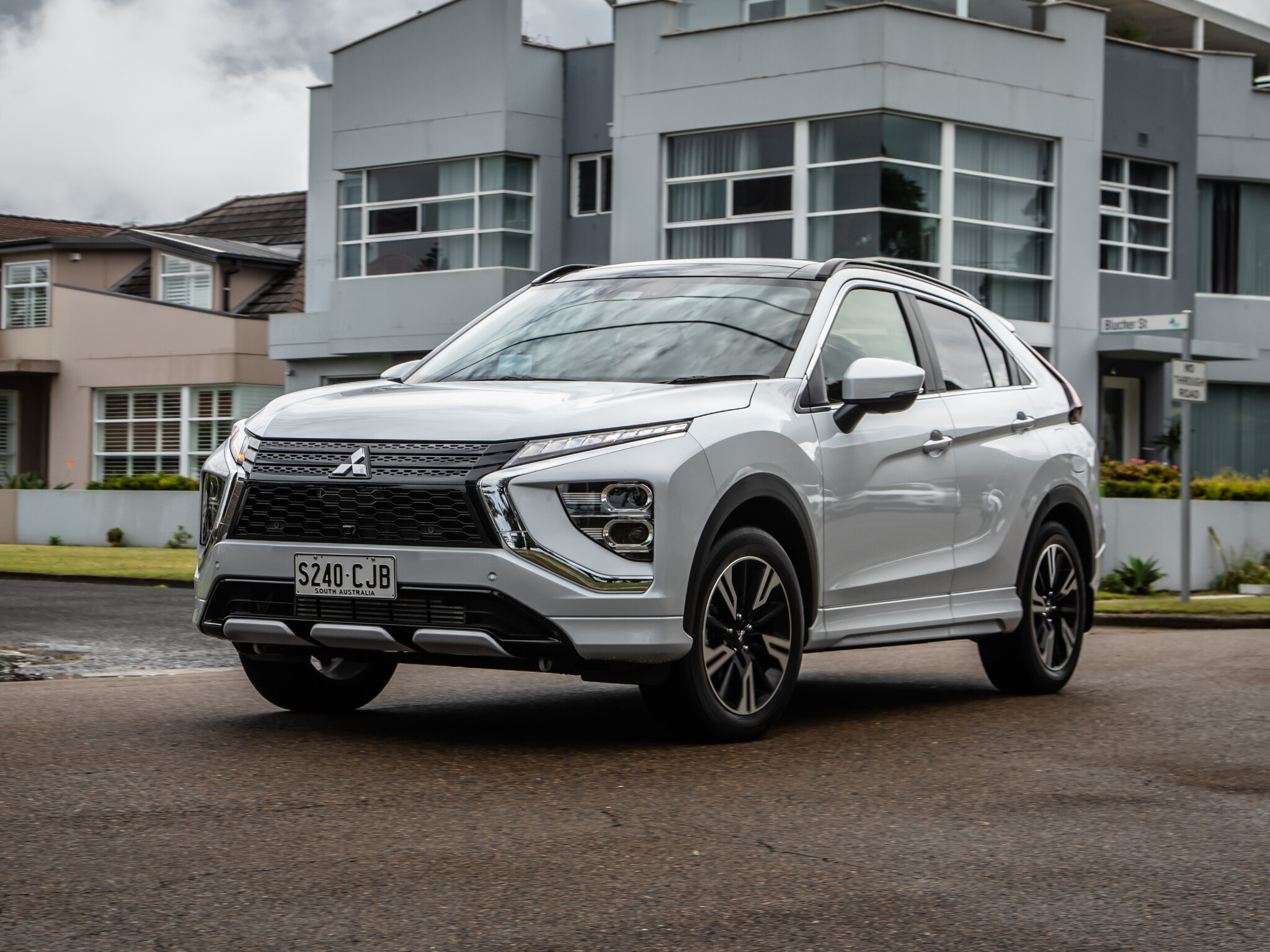 2023 Mitsubishi Eclipse Cross Review, Pricing, & Pictures
