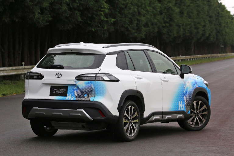2022 Toyota Corolla Cross H2 Concept Hydrogen SUV 3