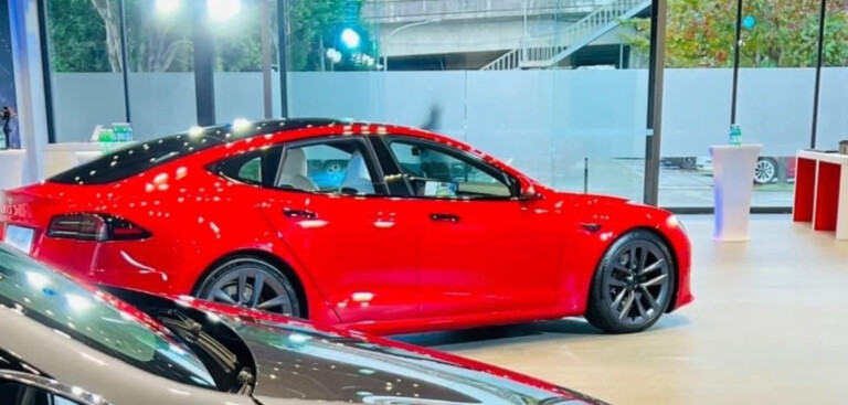 Tesla Model S 2022 Update