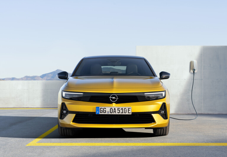 2022 Opel Astra 1