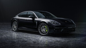 2022 Porsche Panamera Platinum Edition 2