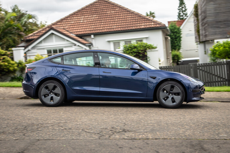 Wheels Reviews 2022 Tesla Model 3 Deep Blue Metallic Australia Dynamic Side S Rawlings