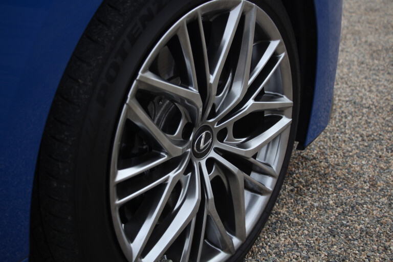 Motor Reviews 2022 Lexus IS 500 F Sport Performance Ultrasonic Blue Mica US Spec Detail Wheel