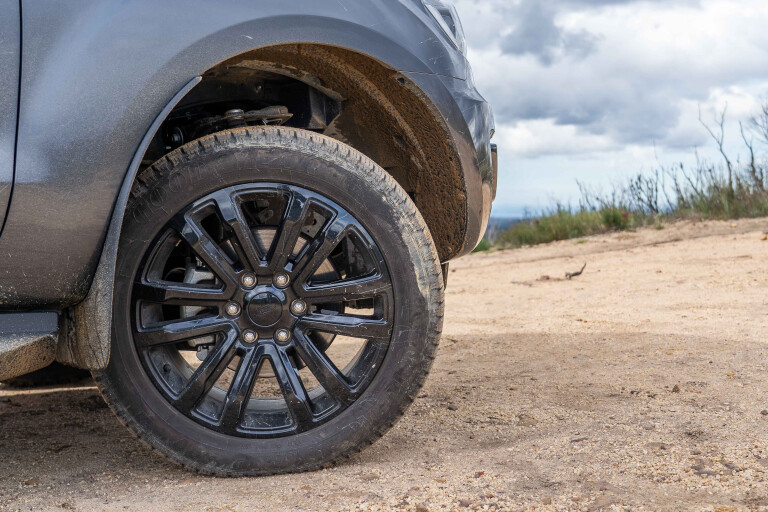 4 X 4 Australia Reviews 2021 June 2021 Ford Everest Sport Wheel And Tyre