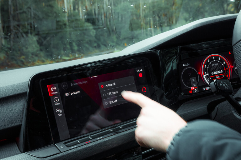 Motor Features 2021 Volkswagen Golf GTI Interior Infotainment ESC Settings