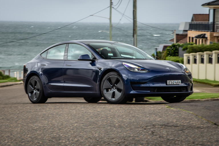 Wheels Review 2022 Tesla Model 3 Deep Blue Metallic Australia Dynamic Front 1S Rawlings