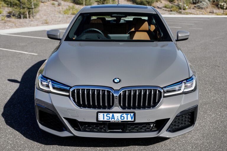 Wheels Reviews 2021 BMW 530 E Exterior Static Front Fascia
