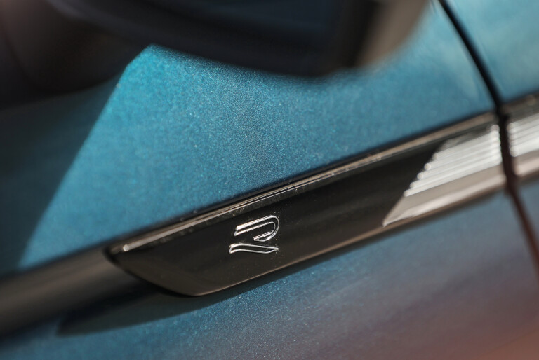 Wheels Reviews 2021 Volkswagen Tiguan 162 TSI R Line Nightshade Blue Metallic Australia Detail Front Fender Badge C Brunelli