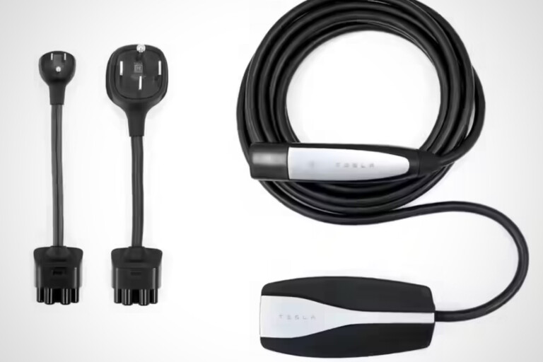 Tesla Mobile Connector Now Available at Best Buy