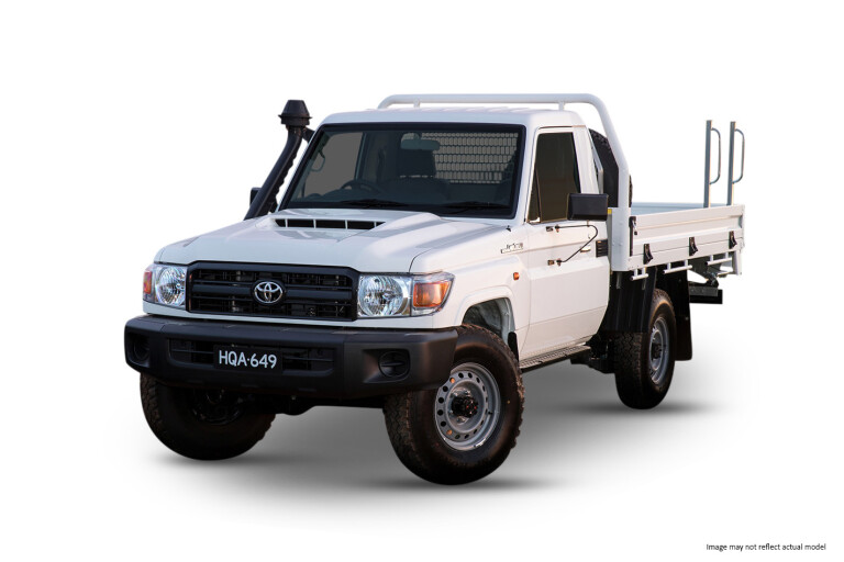 Archive Traders Specs 2017 12 04 Miscellaneous Toyota Land Cruiser 70 Workmate Single Cab Chassis Fuller 2016 1
