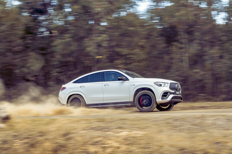 Wheels Reviews 2021 Mercedes AMG GLE 63 S Coupe White Dynamic Front Dust Track
