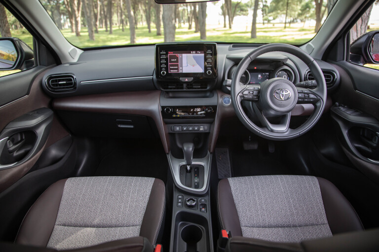 Wheels Reviews 2022 Toyota Yaris Cross Hybrid Urban Australia Interior Dashboard S Rawlings
