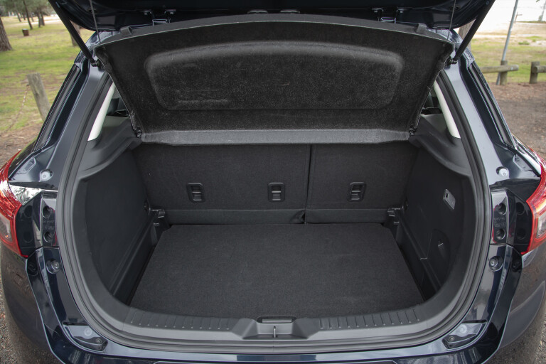 Which Car Car Reviews 2021 Mazda CX 3 Maxx Sport FWD Luggage Space