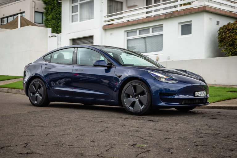 Wheels Reviews 2022 Tesla Model 3 Deep Blue Metallic Australia Dynamic Front 4 S Rawlings