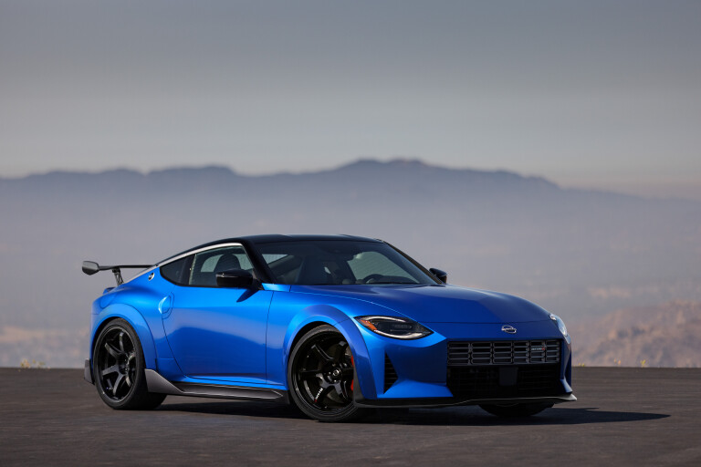Z Nismo Front Blue