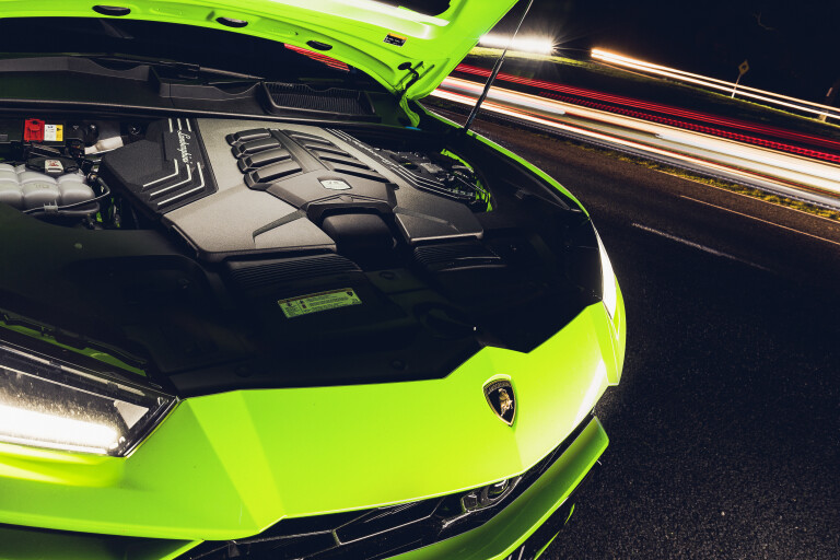 Lamborghini Urus Engine V 8