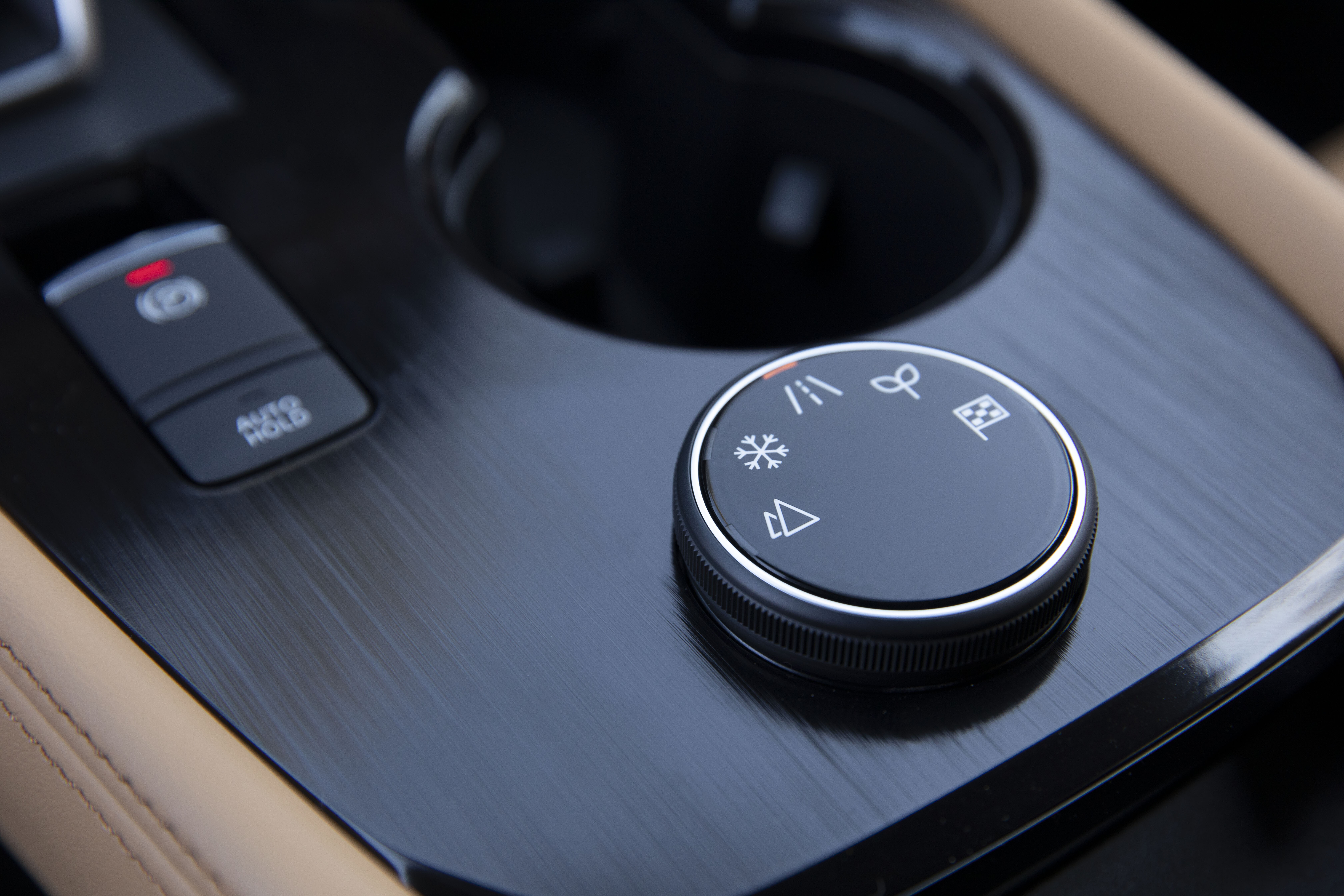 Wheels Reviews 2022 Nissan Rogue Interior Drive Mode Selector Knob US Spec
