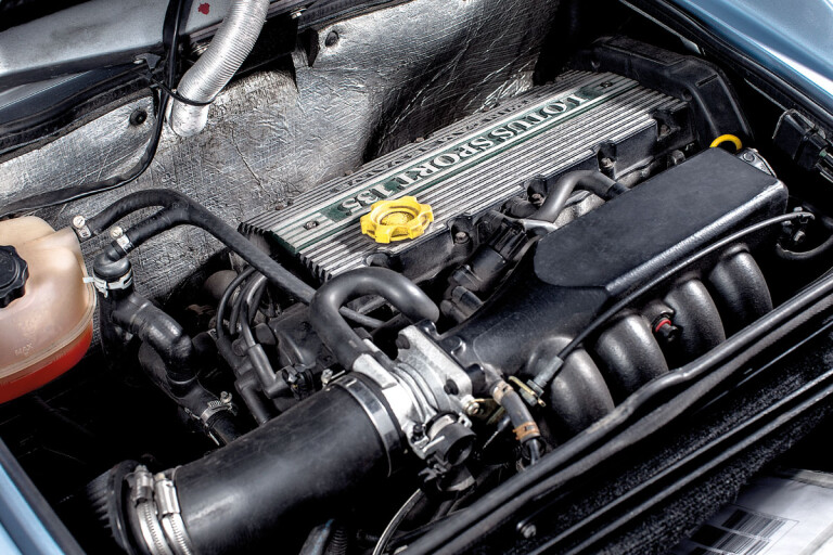 Motor Features Lotus Elise Sport 135 57